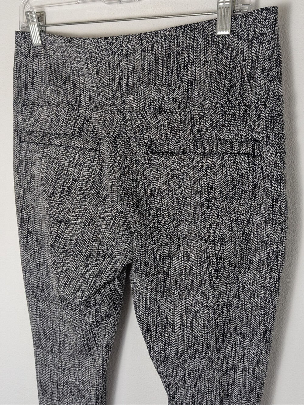 Athleta Delancey Textured Moto tight Leggings Braiden/black fitted pants size L - Picture 8 of 13